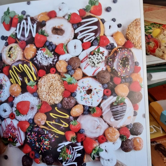 Dessert Boards Charcuterie Book - Picture 8 of 9